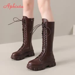 Aphixta 2025 أحذية الشتاء النسائية أحذية عالية طويلة البني بولي Leather الجلود حذاء برقبة للركبة الإناث أزياء من الدانتل حتى منصة بوتاس موهير