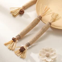 لعبة خشبية شعبية للقطط على شكل مضلع، وجبات خفيفة للقطط، عصا طبيعية لتنظيف الأسنان ومضادة للعث