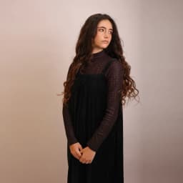 فستان ماكسي بدون أكمام للفتيات المراهقات، أسود من المخمل مع ياقة مرتفعة مضلعة، مريح ومريح للارتداء اليومي، متوفر بمقاسات من XS إلى 3XL.