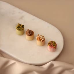 غريبة