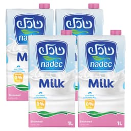 نادك حليب طويل الأمد خالي الدسم 4 × 1 لتر