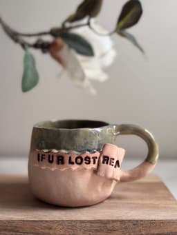 كوب خزف "IF YOU ARE LOST, READ”
