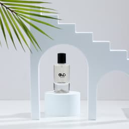 عطر NAVONA