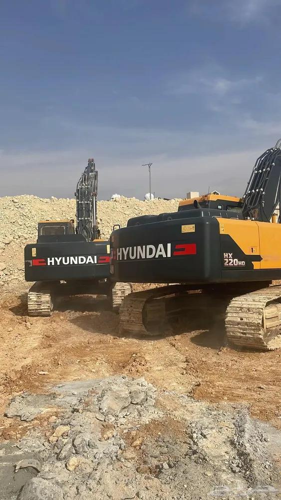 مقاول مقاولات حفر ترحيل بوكلين بوكلينات
