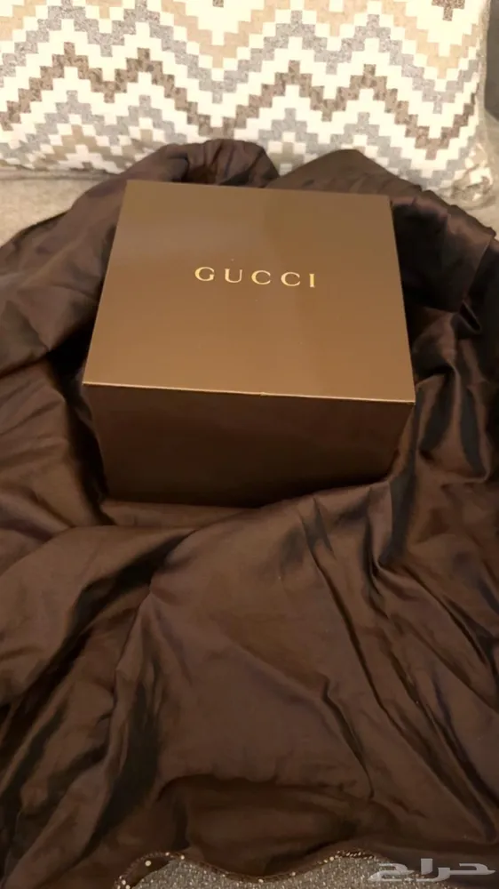 ساعة Gucci أصلية وفخمة — صورة 2