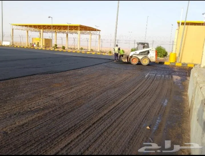 مقاول اسفلت زفلته لجمع أعمال اسفلت حار مقشور — صورة 3