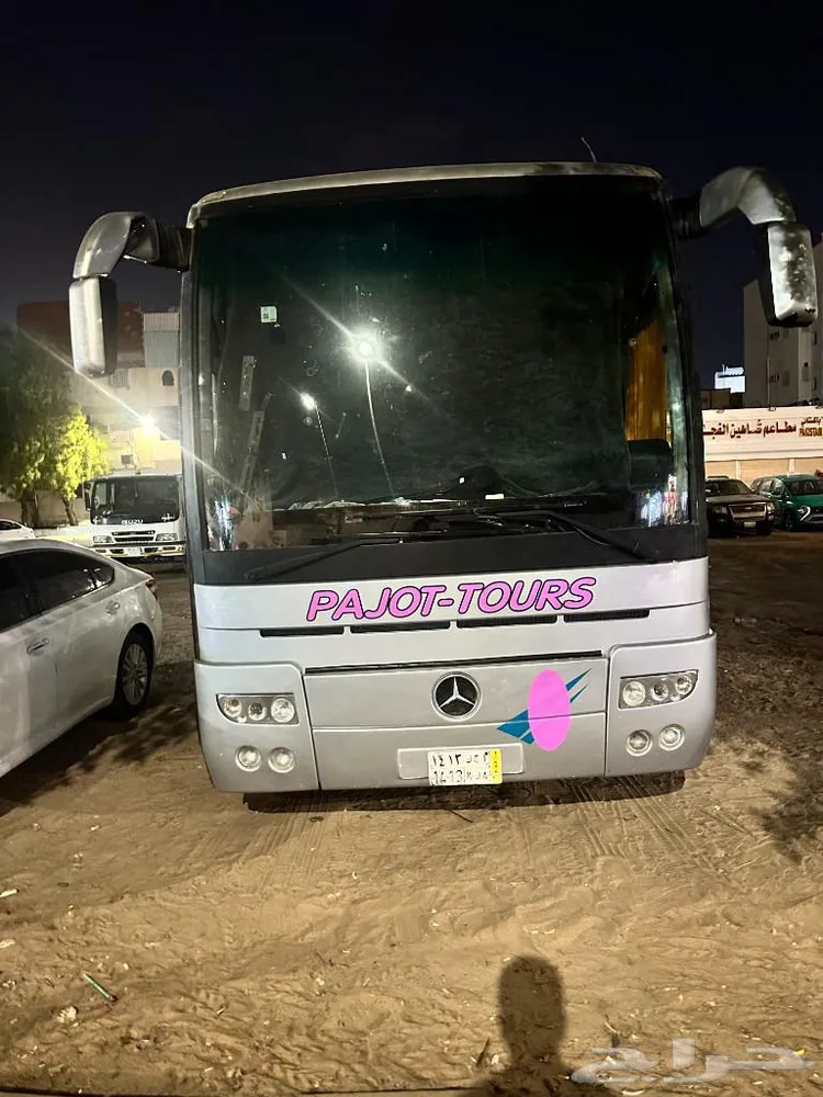 تركيب استيكرات باصات ضمان 2 سنة خصم خاص للشركات