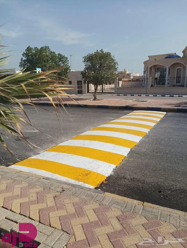 مقاول أسفلت وبردوره وانترلوك ودهانات الطرق — صورة 2