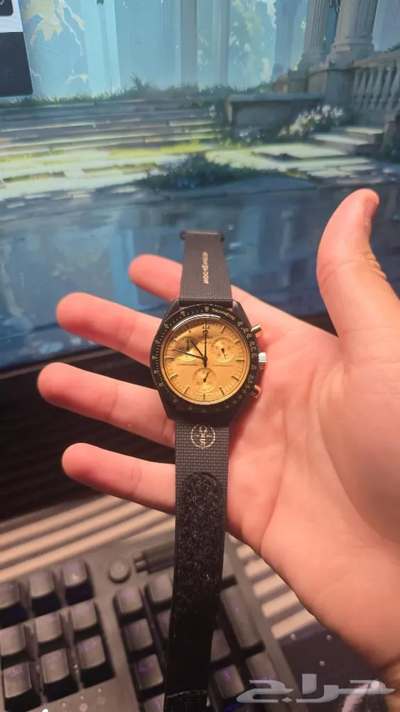 Omega Swatch Mission to moon تقليد