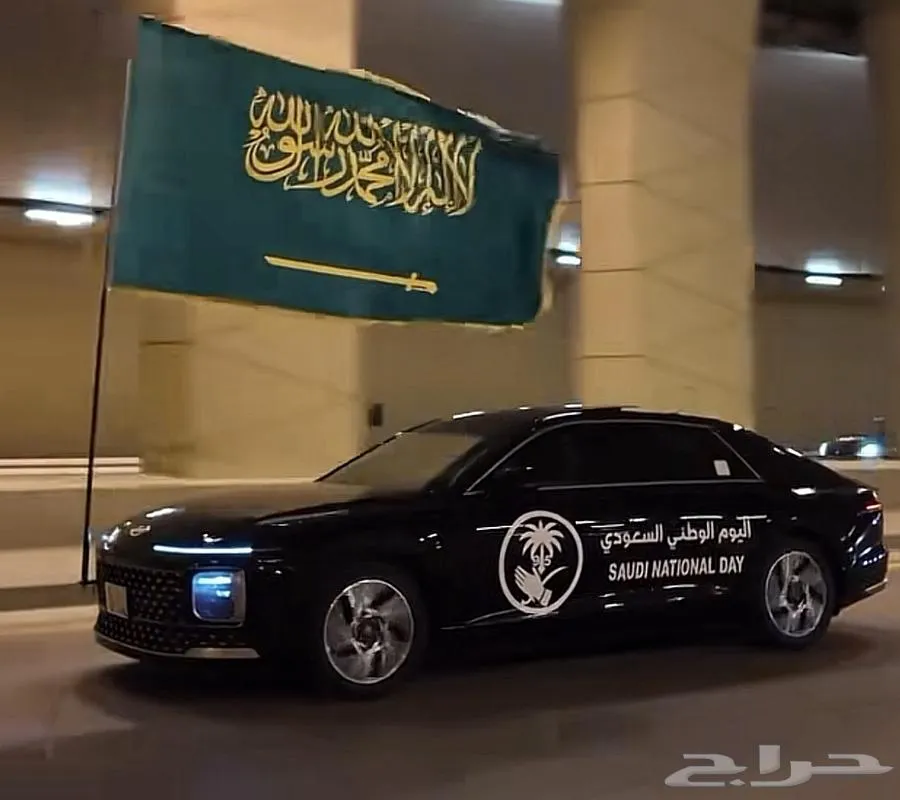 استيكر سي ثرو مخرّم سيارات   استيكر زجاج   تظليل   طباعة — صورة 2