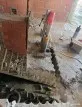 قص بالصروخ وتكسير المباني وتخريم فتحات التهوية والصرف — صورة 4
