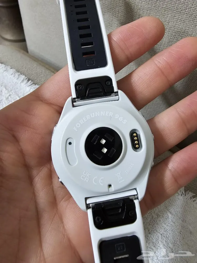 ساعة قارمن فورنر 965 Garmin forerunner — صورة 4
