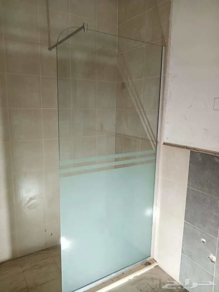 زجاج سكريت — صورة 3