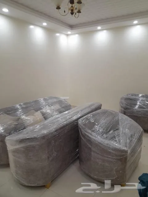 نقل عفش نقل اثاث دينا نقل نجار فك وتركيب توصيل مستودعات