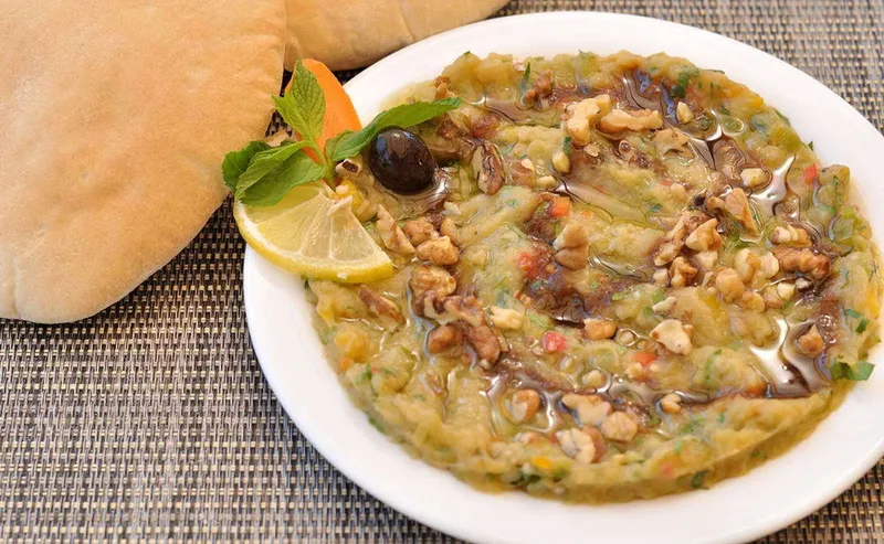 بابا غنوج - صغير