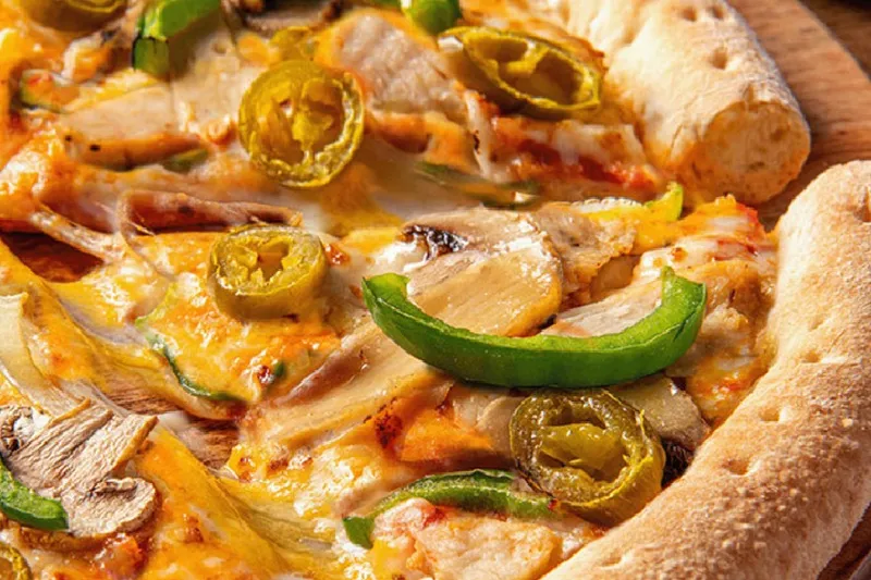 Cheddar Mexican Chicken - Large 13"