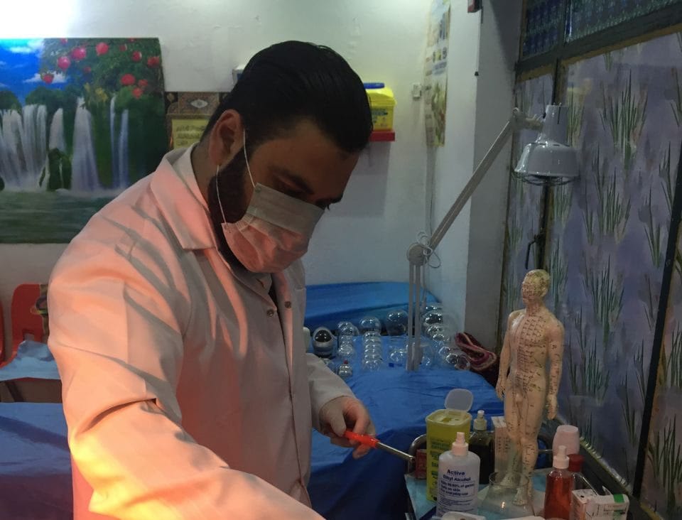 شعار مركز الحجامة الحديث مكة