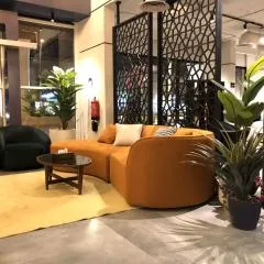 شقق ثري ستار للشقق المخدومة 4